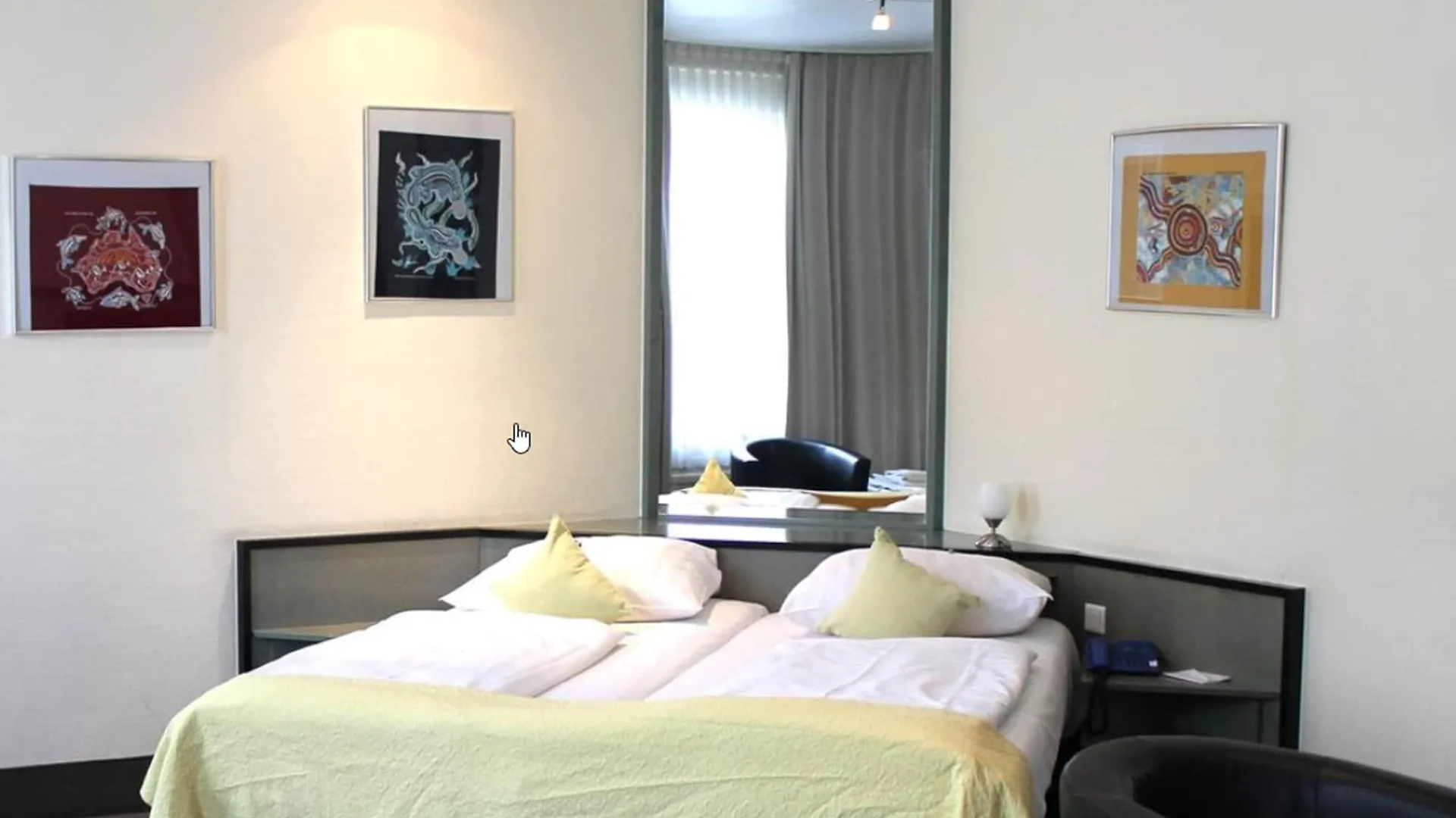 Hotel Monopol City Centre Ντίσελντορφ 3*,