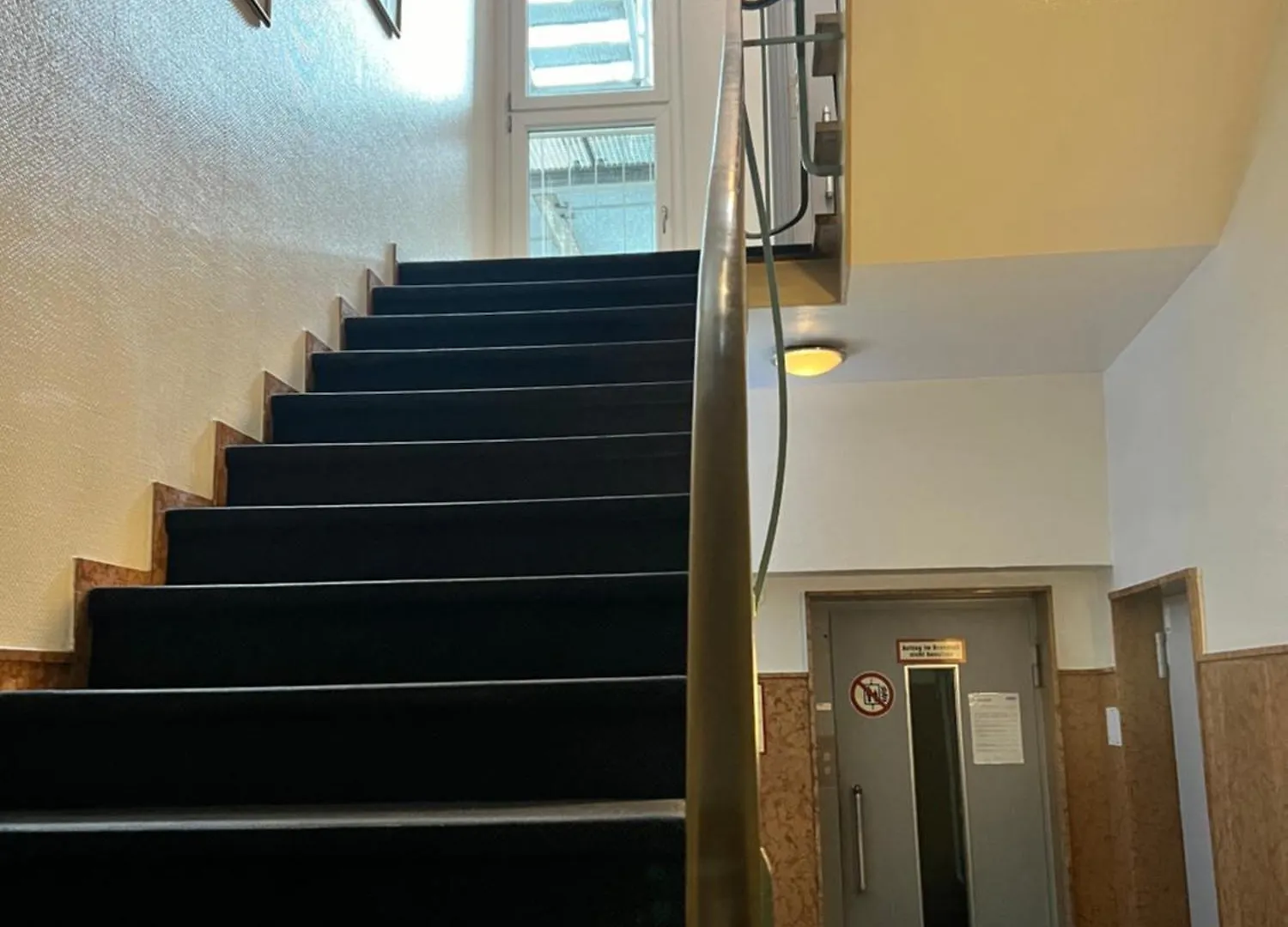 Hotel Monopol City Centre Дюссельдорф