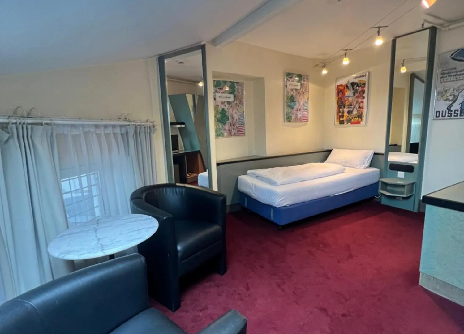Hotel Monopol City Centre Дюссельдорф